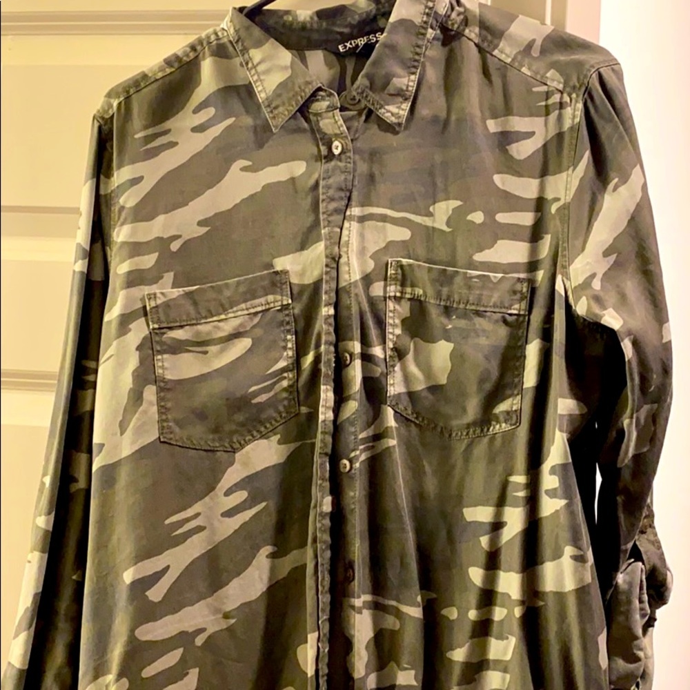 Camo chambray button up